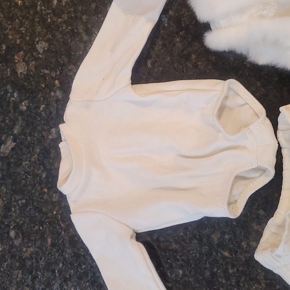 American Girl Doll Wintry Weekend Outfit - Picture 2 of 11